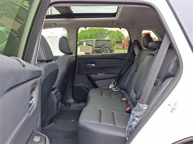 new 2025 Nissan Rogue car, priced at $39,326
