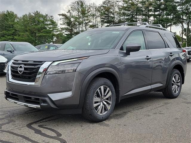 new 2025 Nissan Pathfinder car, priced at $43,770