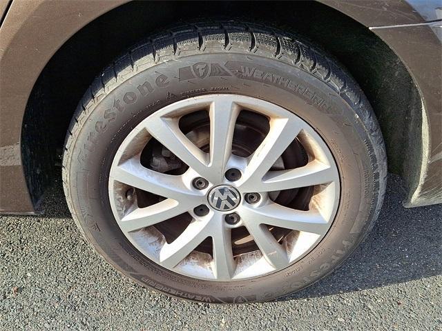 used 2014 Volkswagen Jetta car, priced at $9,995
