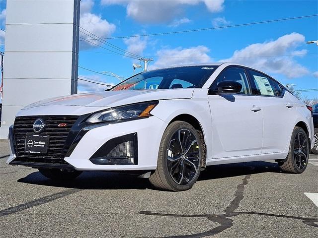 new 2025 Nissan Altima car, priced at $30,609