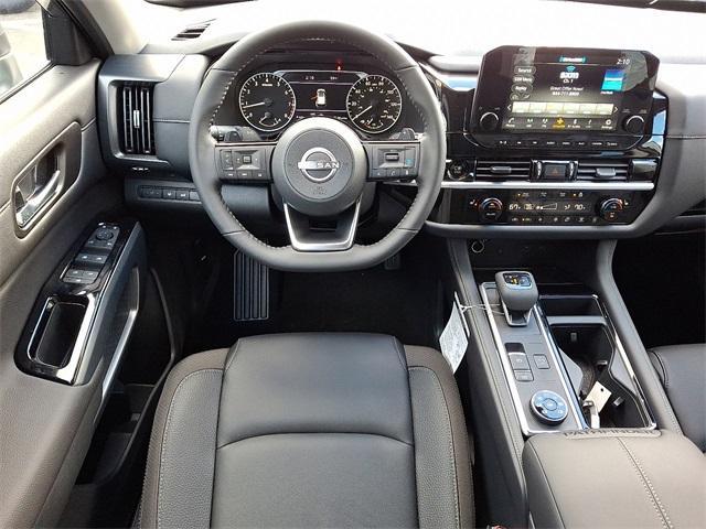 new 2025 Nissan Pathfinder car, priced at $38,670