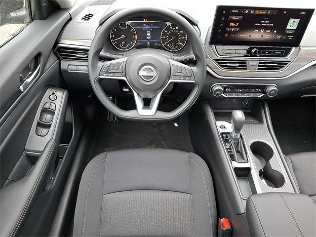 new 2025 Nissan Altima car, priced at $29,127