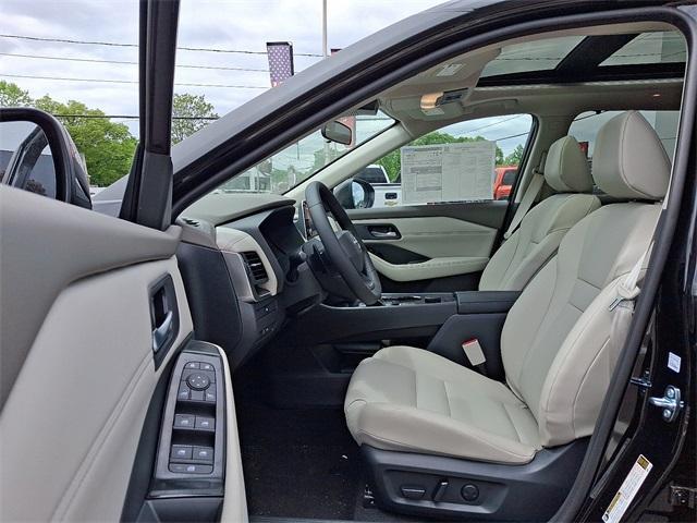 new 2025 Nissan Rogue car, priced at $33,069