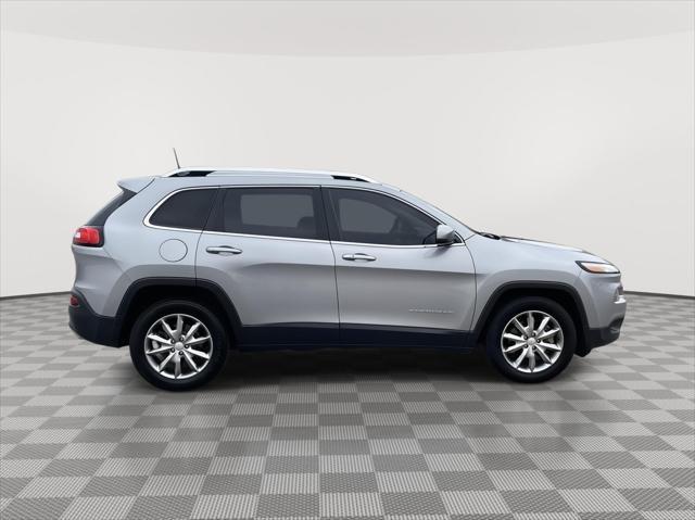 used 2018 Jeep Cherokee car, priced at $16,999
