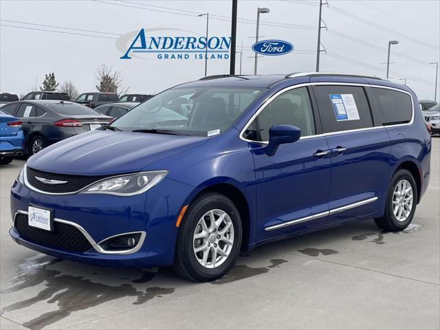 used 2020 Chrysler Pacifica car, priced at $13,900