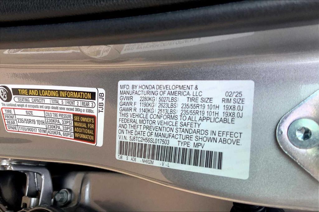 new 2025 Acura RDX car, priced at $50,145