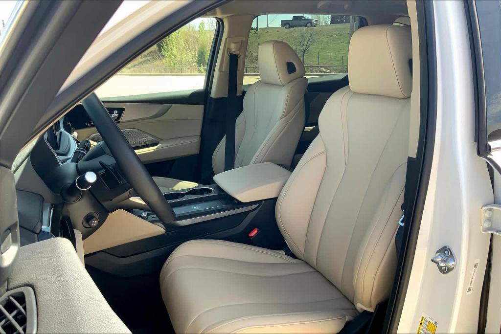 new 2025 Acura MDX car, priced at $54,645