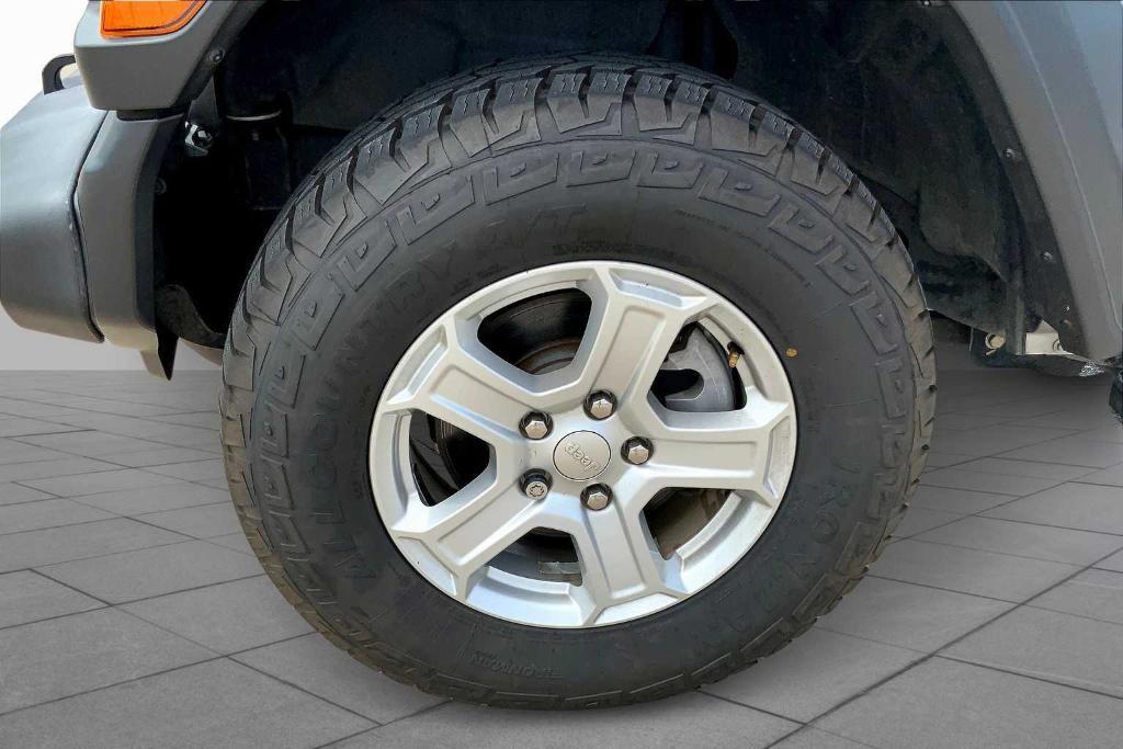 used 2018 Jeep Wrangler Unlimited car, priced at $22,995