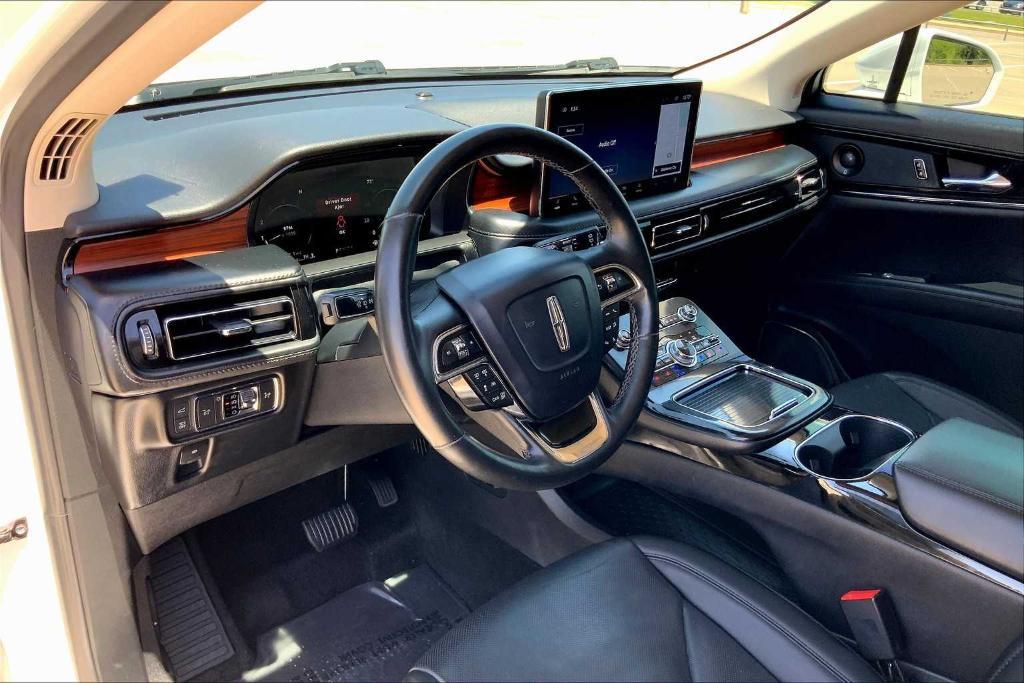used 2022 Lincoln Nautilus car, priced at $34,742