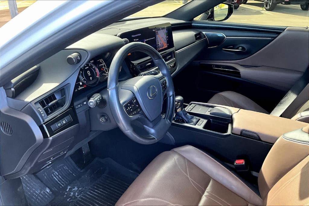 used 2022 Lexus ES 350 car, priced at $39,229