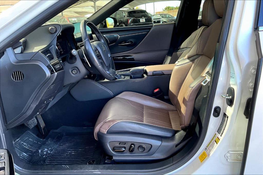 used 2022 Lexus ES 350 car, priced at $39,229