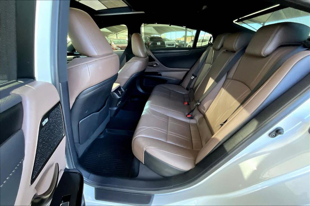 used 2022 Lexus ES 350 car, priced at $39,229