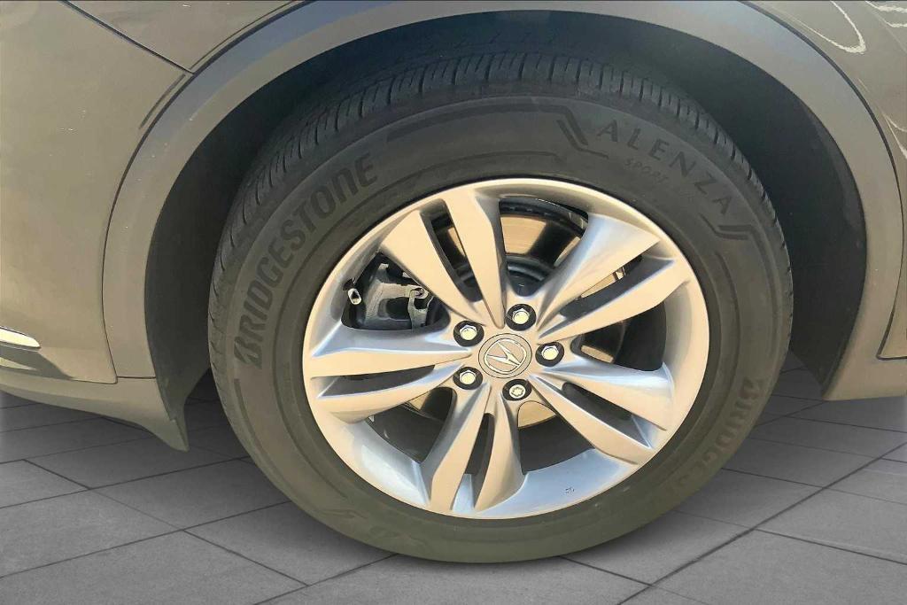 used 2024 Acura MDX car, priced at $41,995
