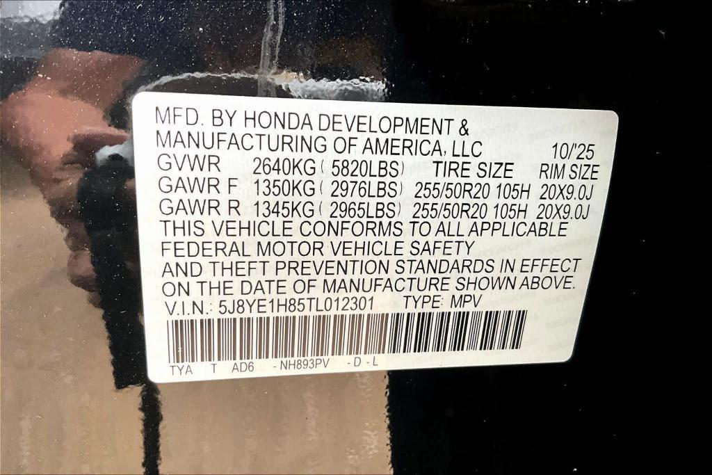 new 2026 Acura MDX car, priced at $68,850