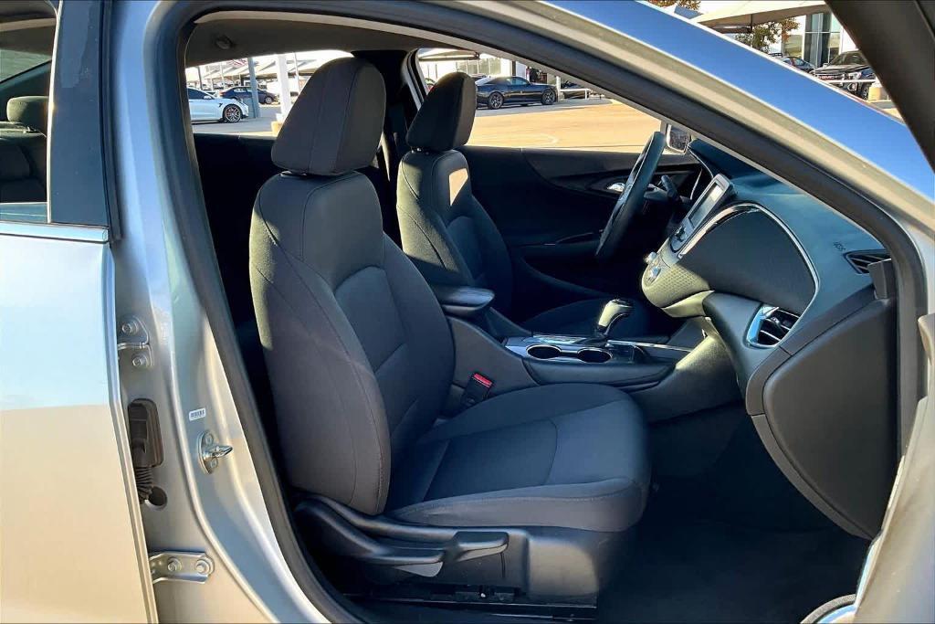 used 2018 Chevrolet Malibu car, priced at $10,995