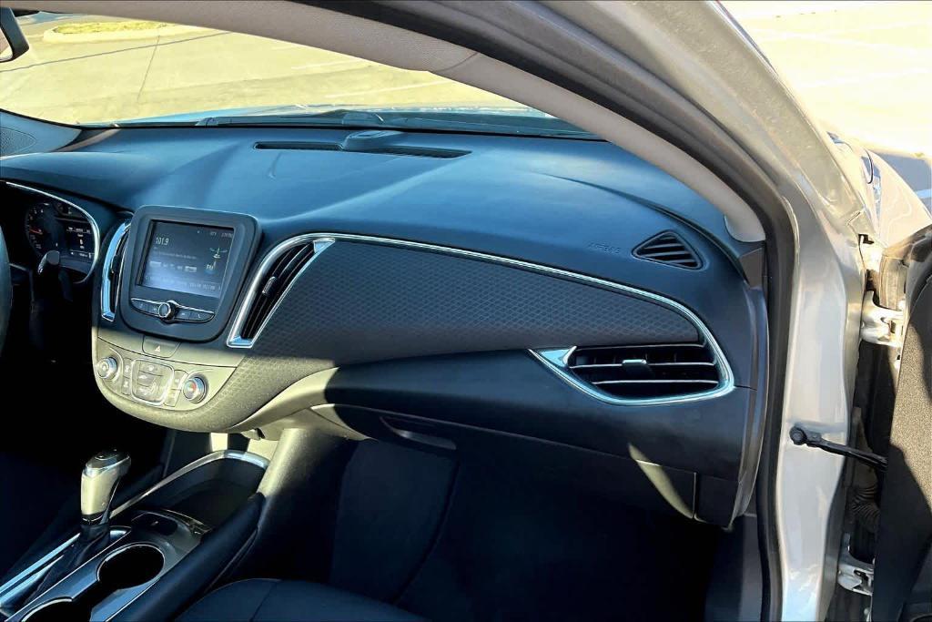 used 2018 Chevrolet Malibu car, priced at $10,995