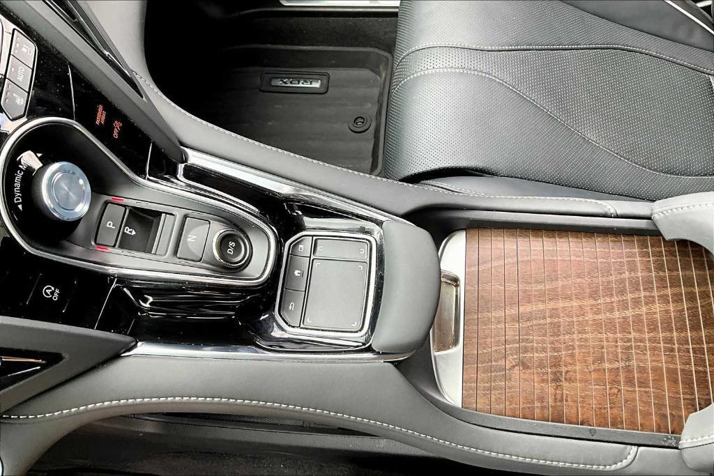 used 2024 Acura RDX car, priced at $43,999