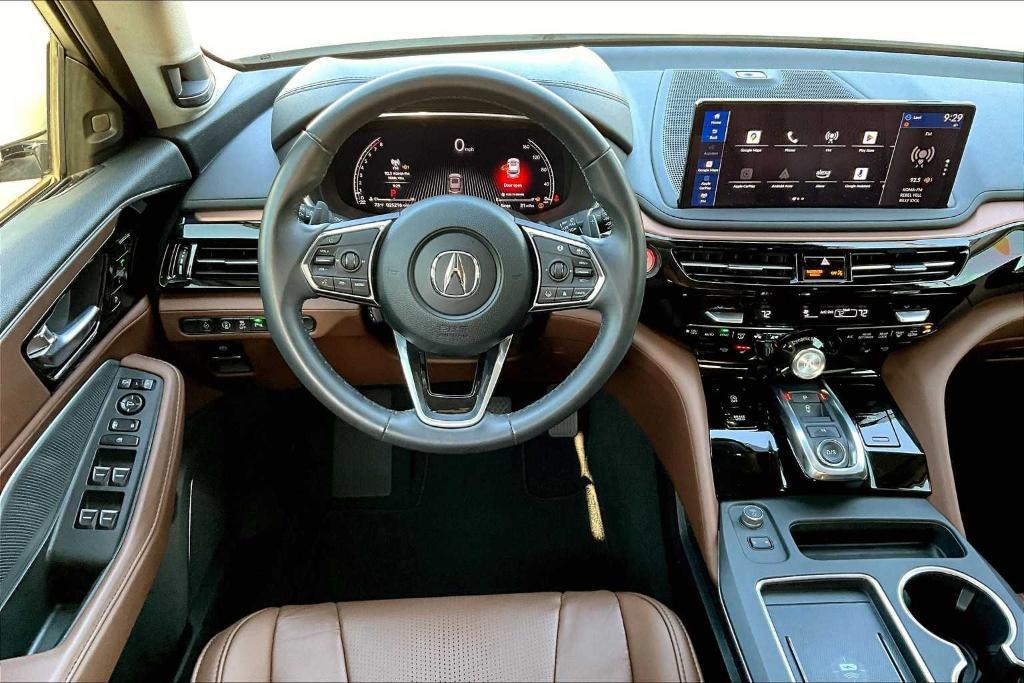 used 2025 Acura MDX car, priced at $51,084