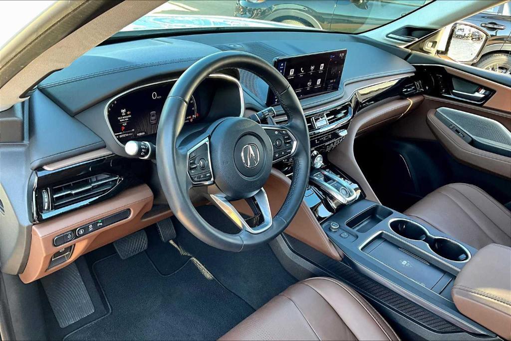 used 2025 Acura MDX car, priced at $51,084