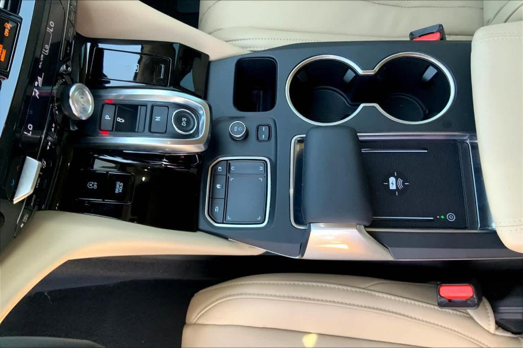 used 2024 Acura MDX car, priced at $49,192