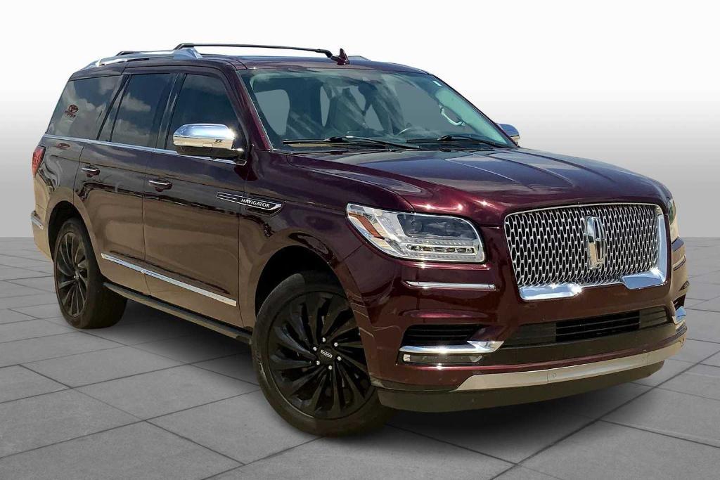 used 2020 Lincoln Navigator car, priced at $44,086