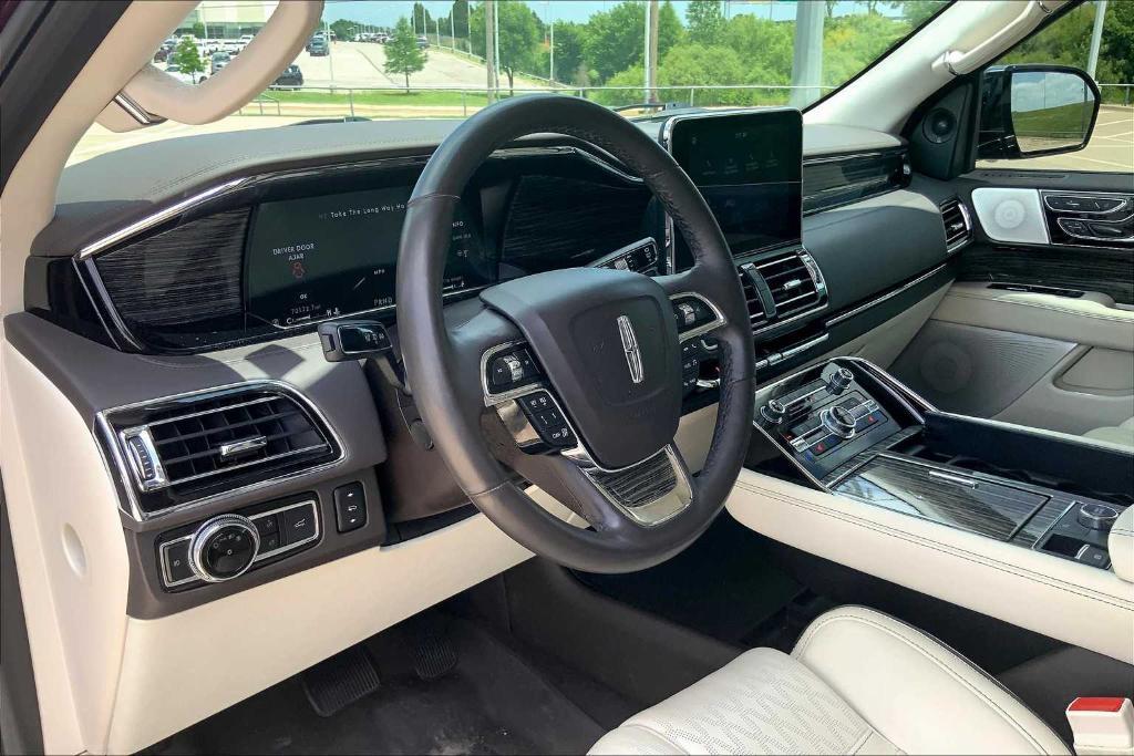 used 2020 Lincoln Navigator car, priced at $44,086