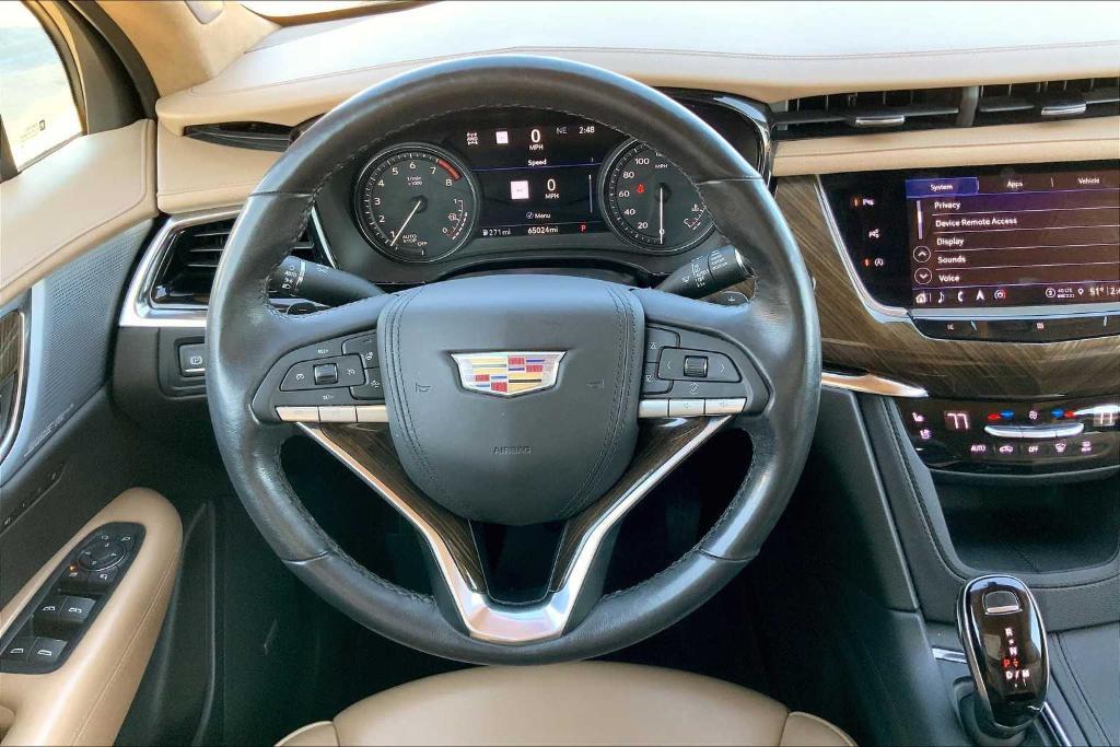 used 2021 Cadillac XT6 car, priced at $32,478