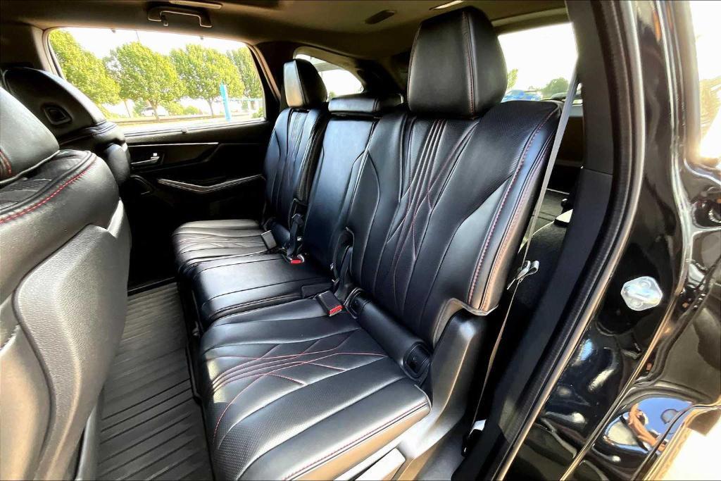 used 2025 Acura MDX car, priced at $66,991