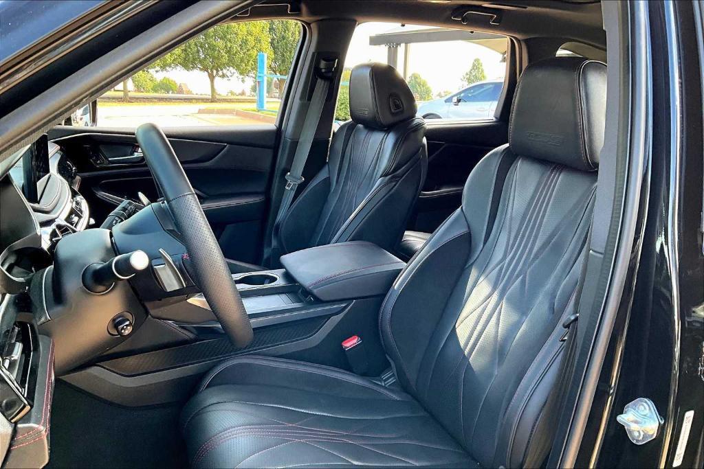 used 2025 Acura MDX car, priced at $66,991