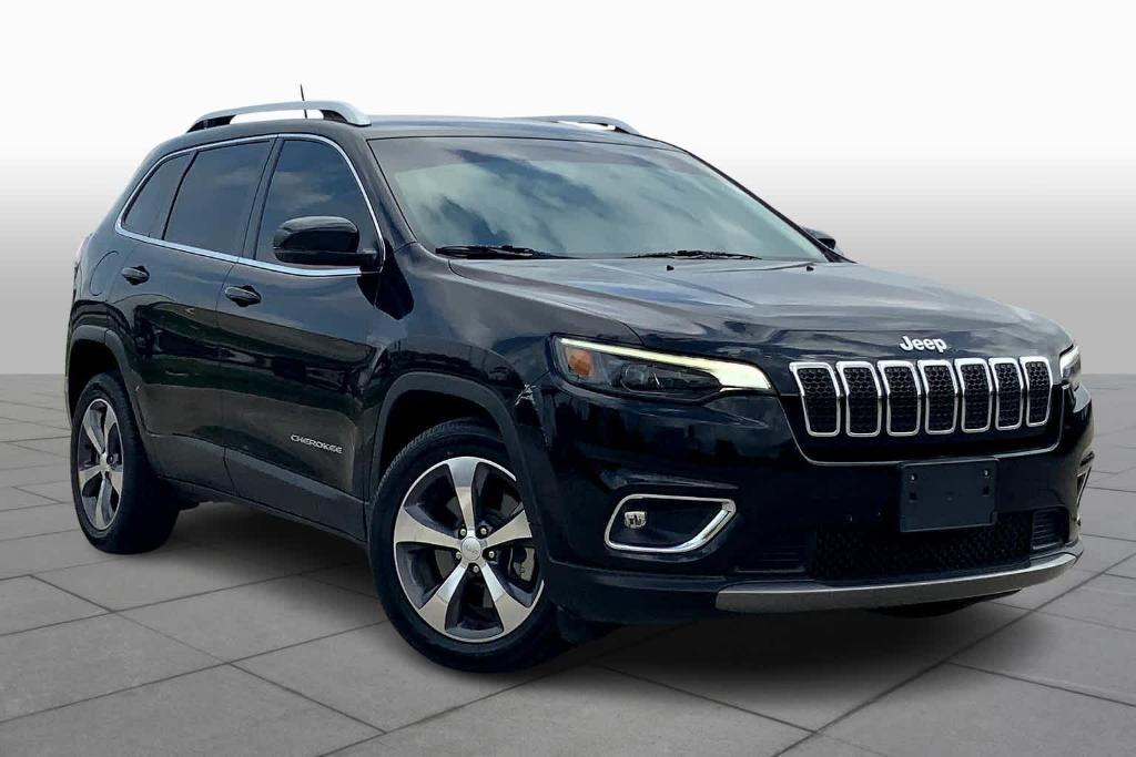 used 2019 Jeep Cherokee car, priced at $16,684