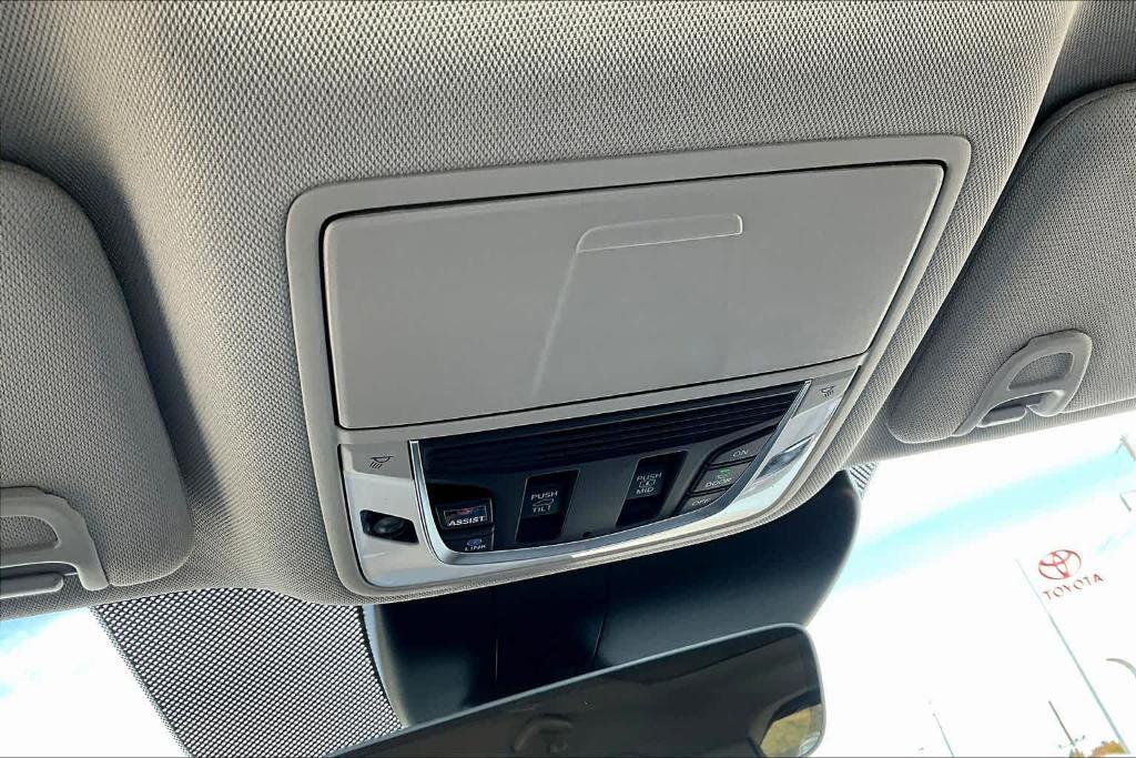 new 2026 Acura RDX car, priced at $54,800