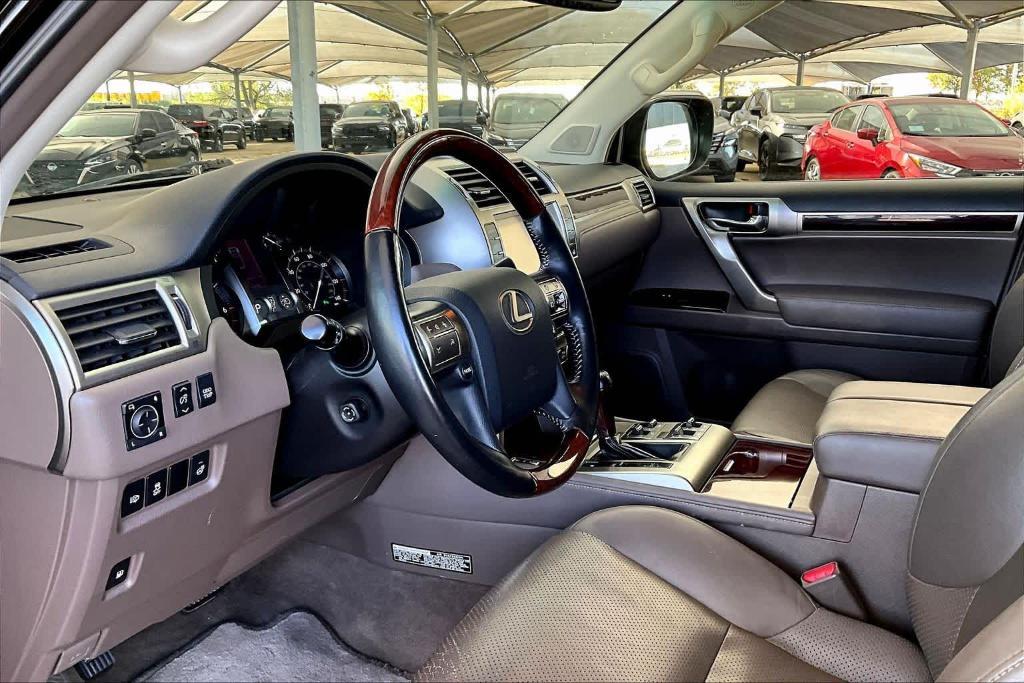 used 2015 Lexus GX 460 car, priced at $17,998