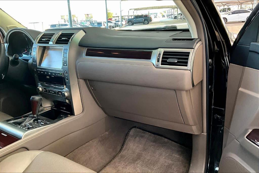 used 2015 Lexus GX 460 car, priced at $17,998