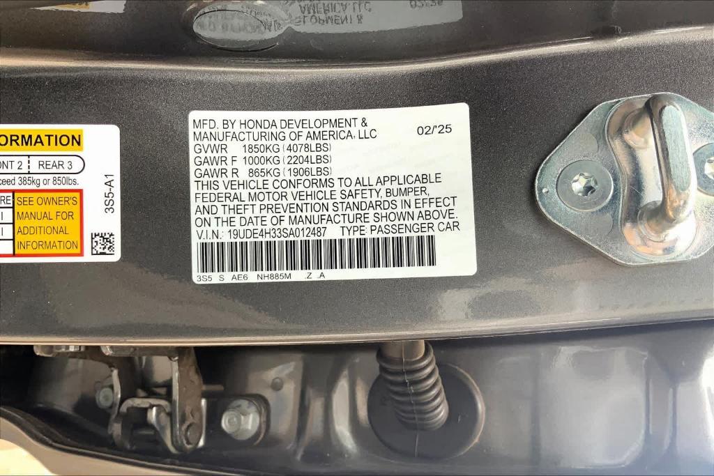 new 2025 Acura Integra car, priced at $38,290