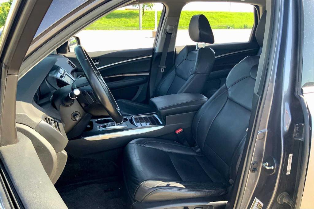 used 2018 Acura MDX car, priced at $20,495