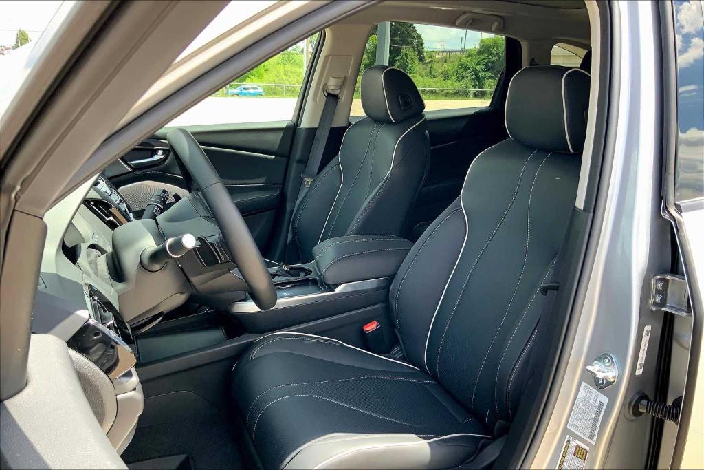 new 2025 Acura RDX car, priced at $55,295