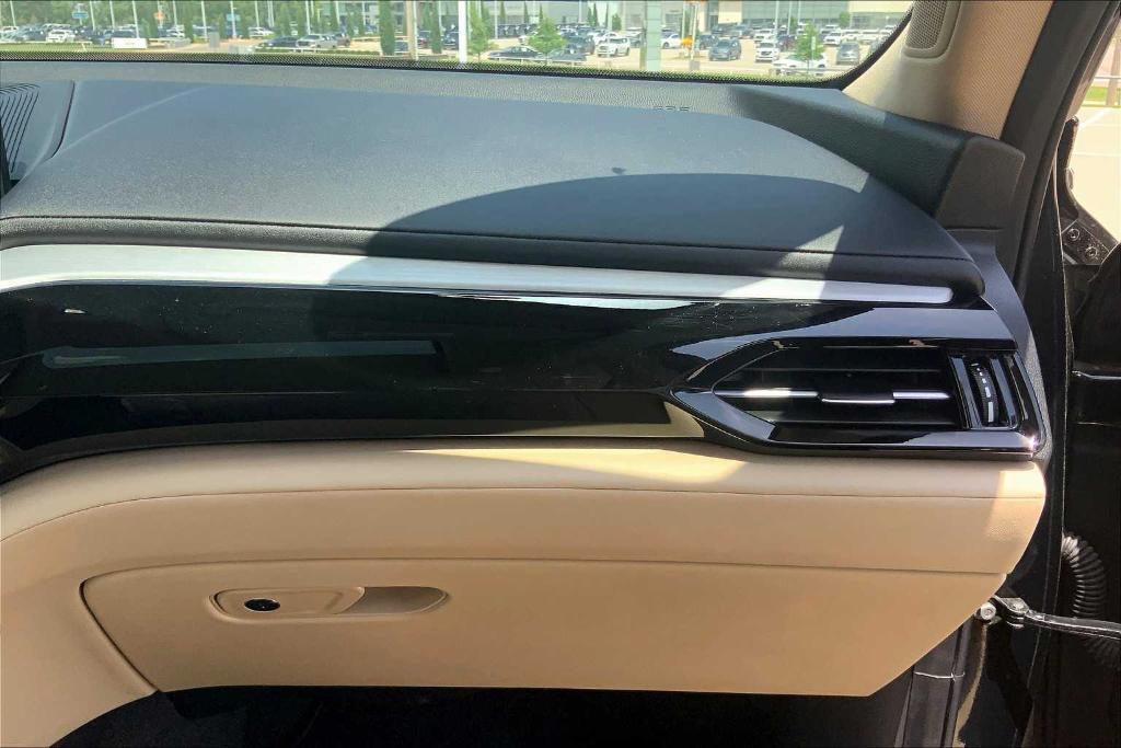 used 2024 Acura MDX car, priced at $48,078