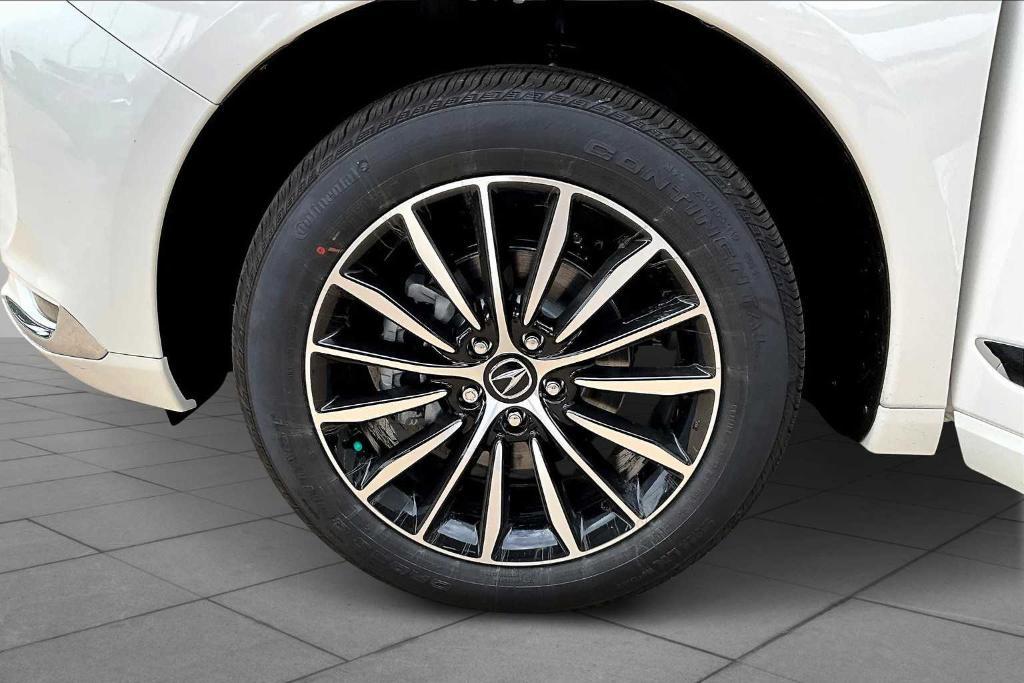 new 2025 Acura RDX car, priced at $55,895