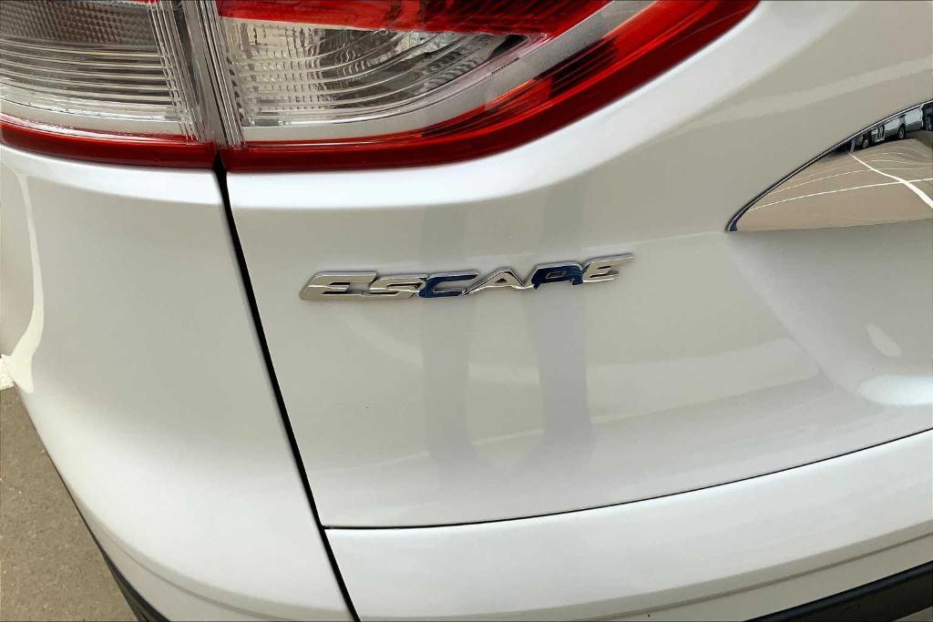 used 2015 Ford Escape car, priced at $12,280