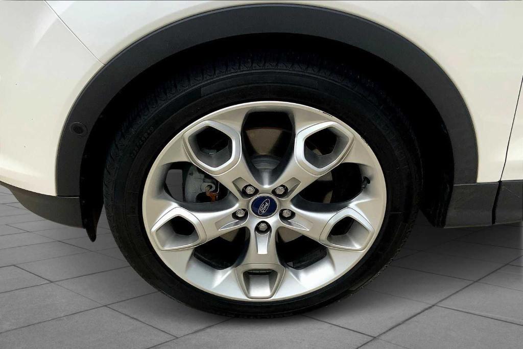 used 2015 Ford Escape car, priced at $12,280