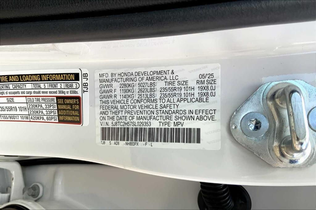 new 2025 Acura RDX car, priced at $50,745