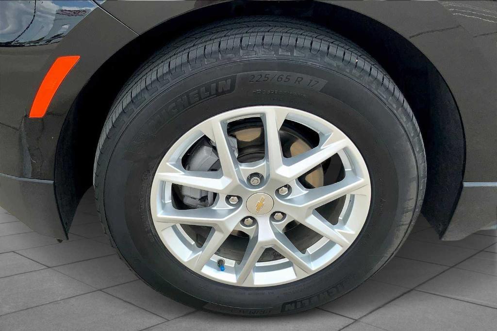 used 2023 Chevrolet Equinox car, priced at $23,995