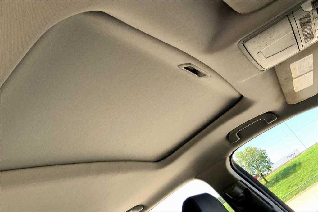 used 2015 Acura MDX car, priced at $16,995