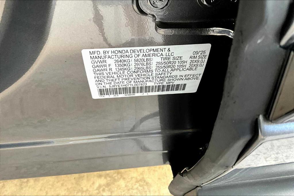 new 2026 Acura MDX car, priced at $64,350