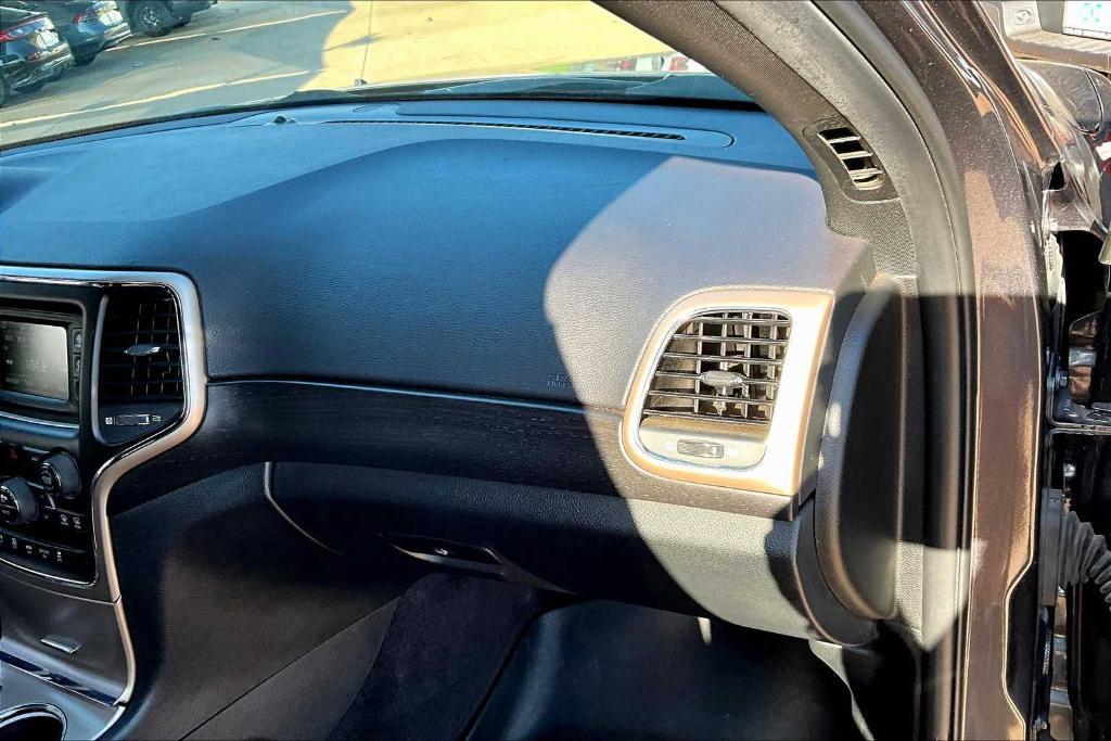 used 2017 Jeep Grand Cherokee car, priced at $15,995