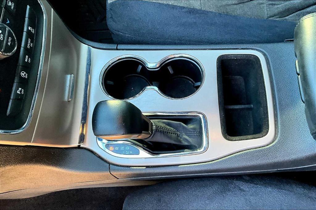 used 2017 Jeep Grand Cherokee car, priced at $15,995