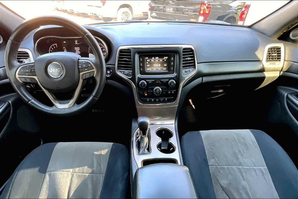 used 2017 Jeep Grand Cherokee car, priced at $15,995