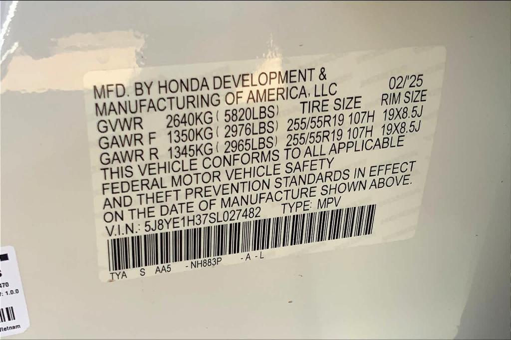 new 2025 Acura MDX car, priced at $56,845