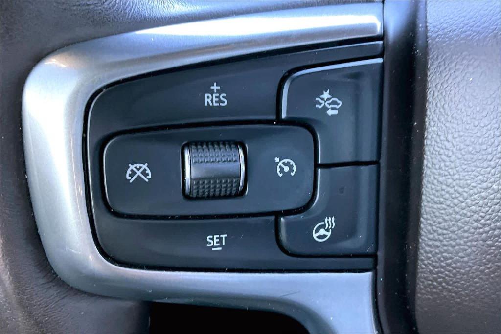 used 2022 Chevrolet Silverado 1500 car, priced at $32,995