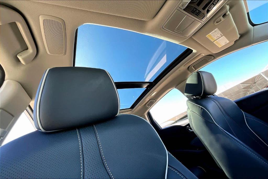 used 2025 Acura RDX car, priced at $46,724